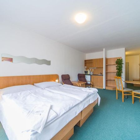 Hotel Arnost Garni Pardubice Dış mekan fotoğraf