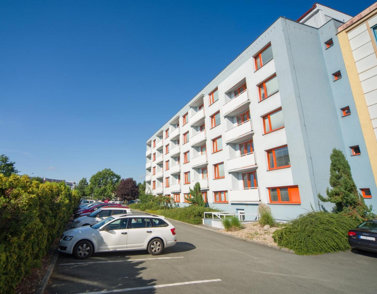 Hotel Arnost Garni Pardubice Dış mekan fotoğraf